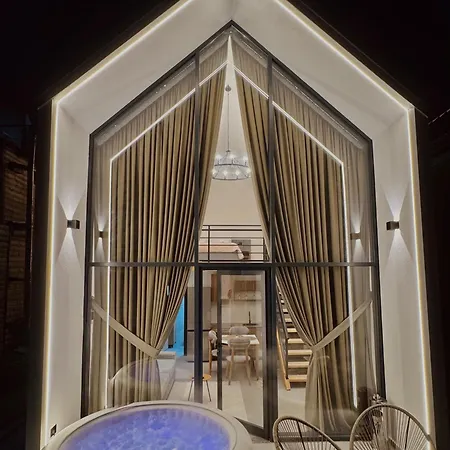 Villa Marashi Villa's *